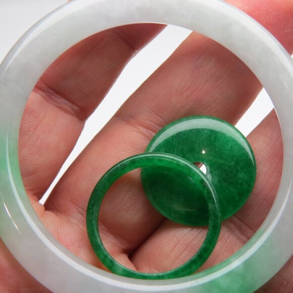 "Natural Jade bangle +   REE Jade Ring & Jade Donut 50mm " - Picture 3 of 3